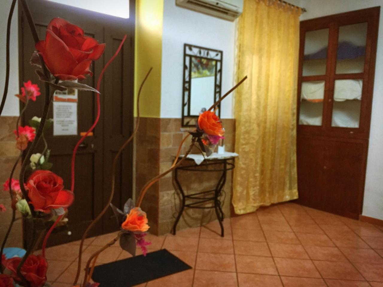 Il Normanno B&B Mileto Luaran gambar