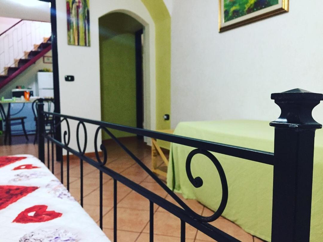 Il Normanno B&B Mileto Luaran gambar