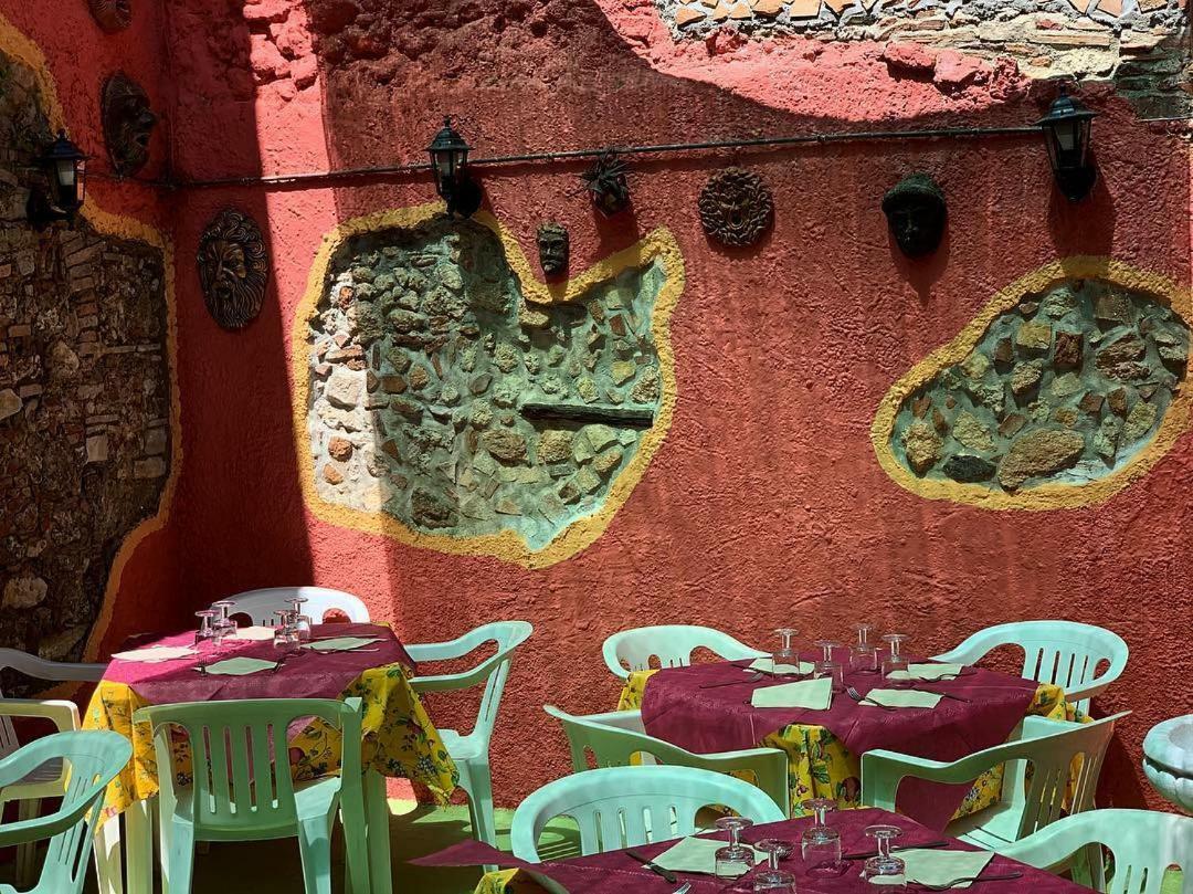 Il Normanno B&B Mileto Luaran gambar