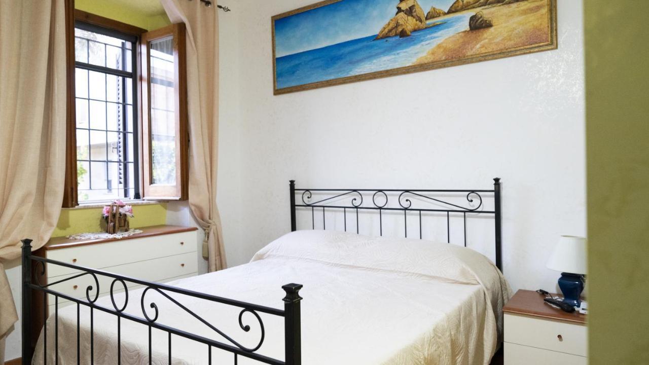 Il Normanno B&B Mileto Luaran gambar